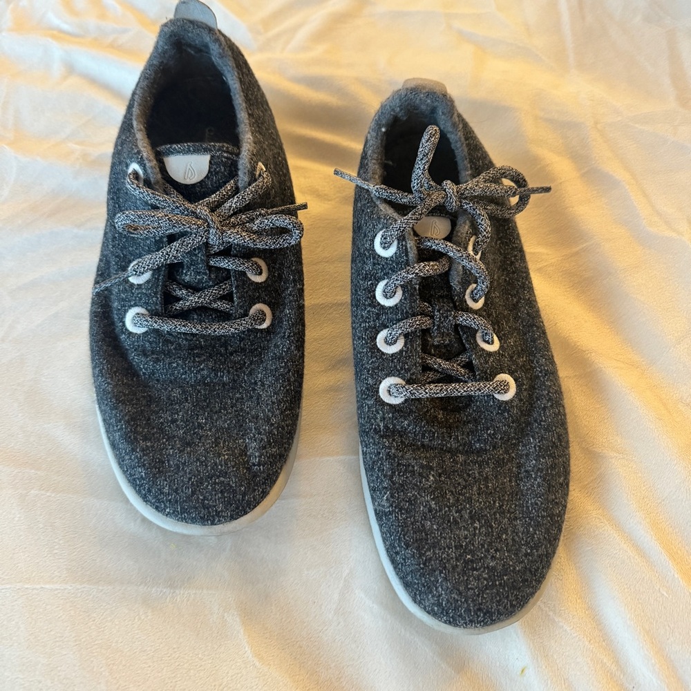 Original All Birds wool runners for women. Sz 10. Worn once!!!
